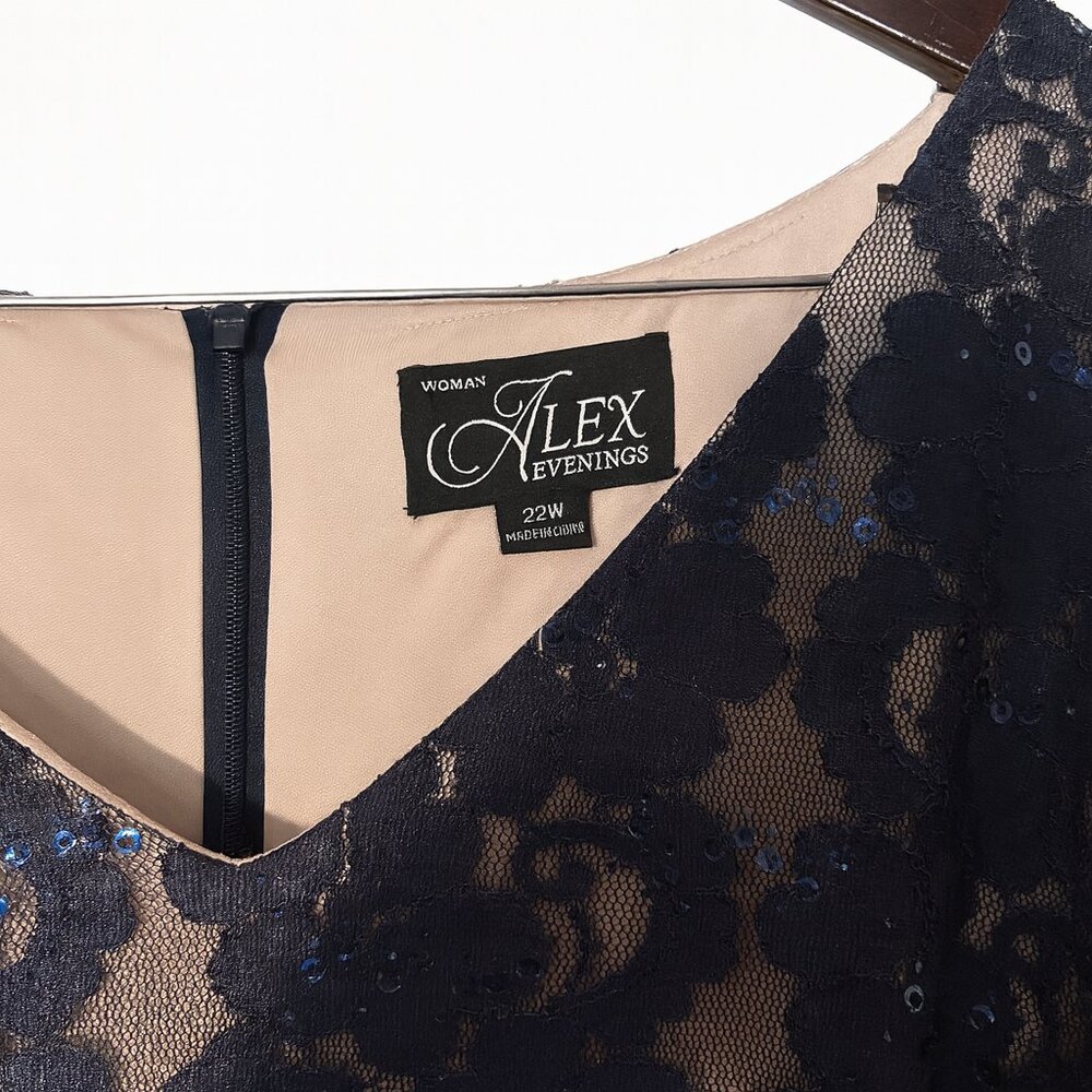 Alex Evenings Navy Lace & Sparkle V-Neck Maxi Dress- Size 22W - Picture 5 of 5